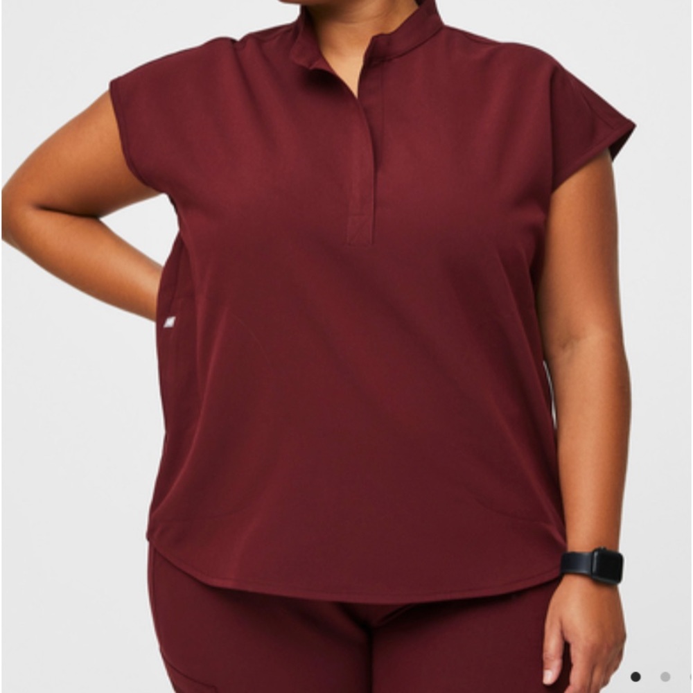 NWT Figs Rafaela Scrub Top